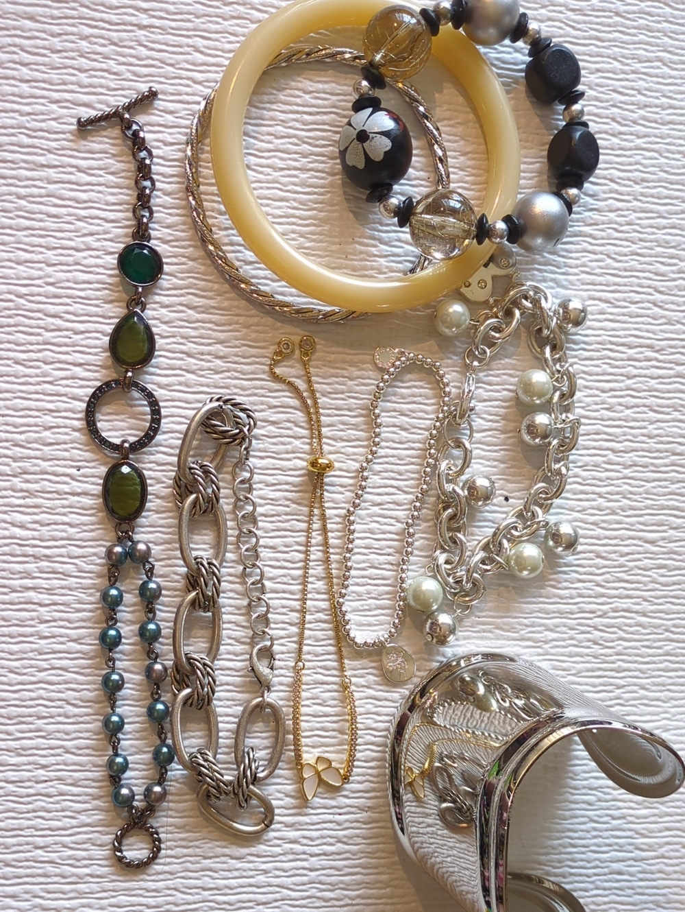☀️R88 Mixed Women’s Bracelet Set of 9 - Sizes 6-8